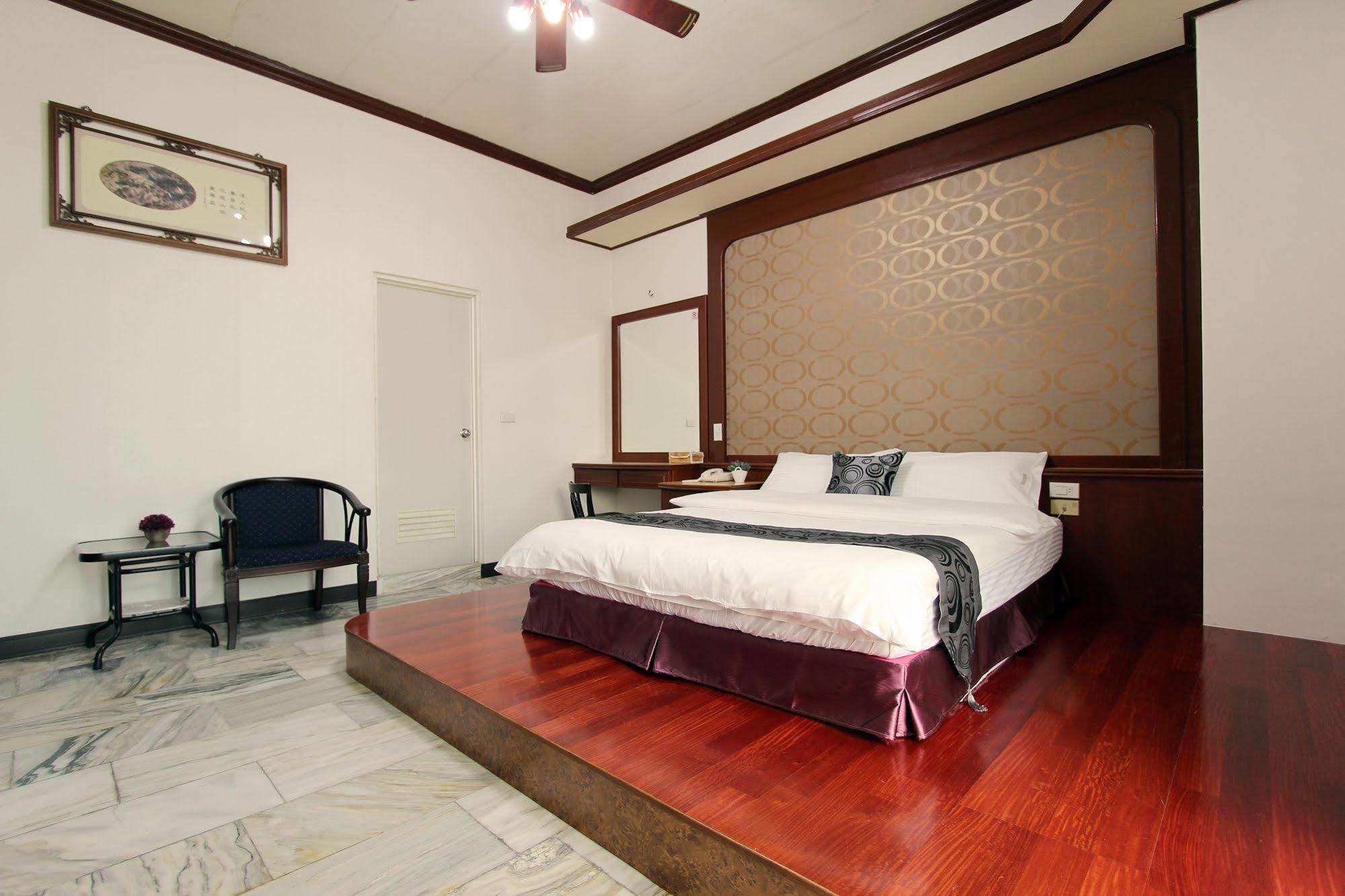 陶陶居商旅 Tautauchu Hotel Chua-lien Exteriér fotografie